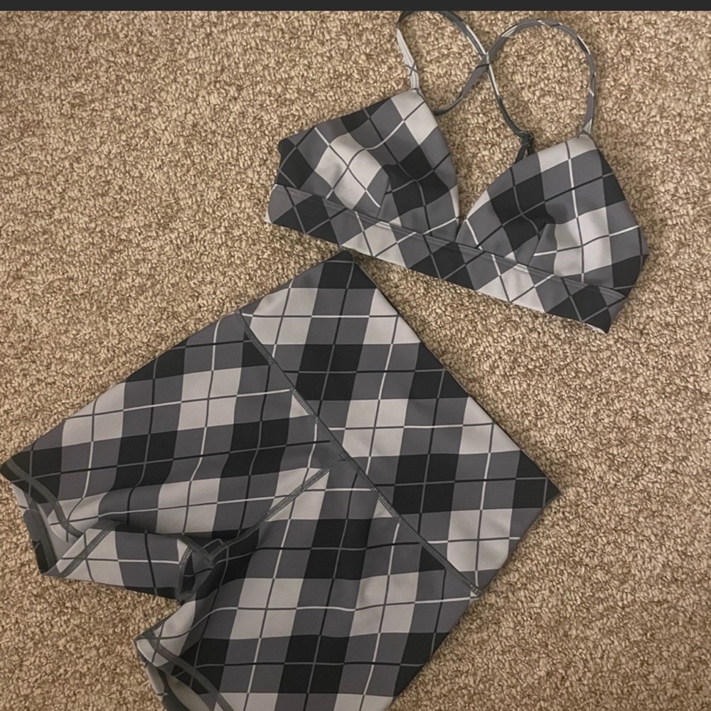 Alo Yoga Matching Set